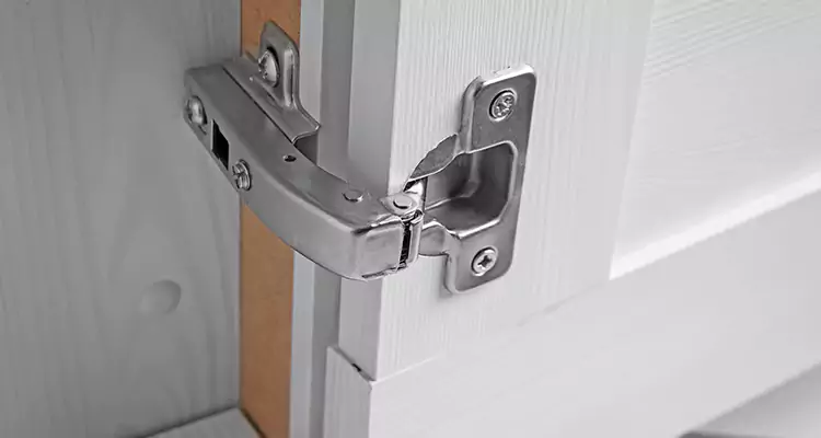 Shower Door Hinge Replacement in Hercules, CA