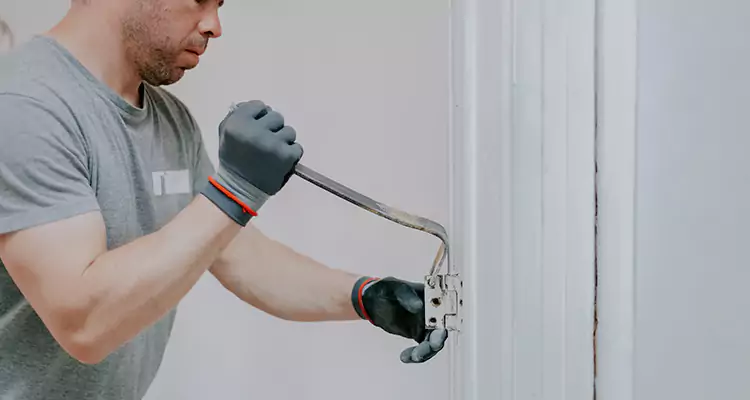 Cracked Door Jamb Repair in Hercules, CA