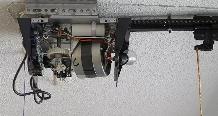 Emergency Garage Door Opener Repair in Hercules, CA