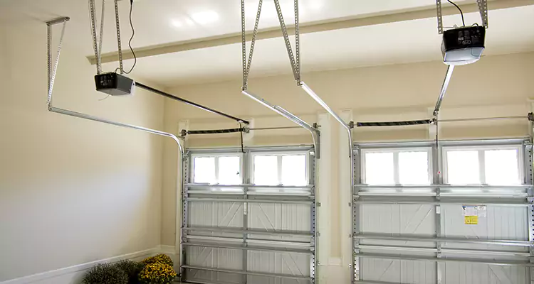 Residential Emergency Garage Door Repair in Hercules, CA