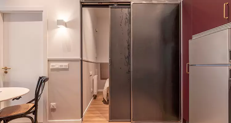 We Fix Closet Sliding Door in Hercules, CA 