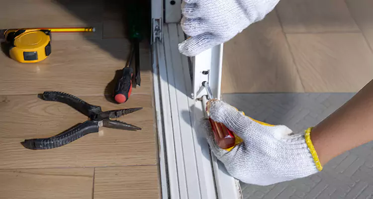 Screen Door Wheel Replacement in Hercules, CA