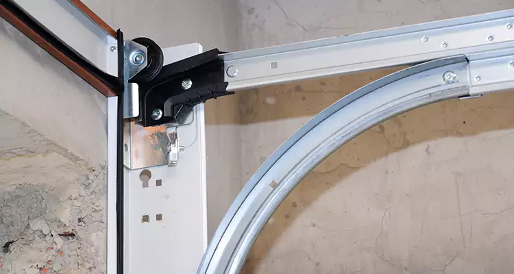 Maintain Liftmaster Garage Door Off Track in Hercules, CA
