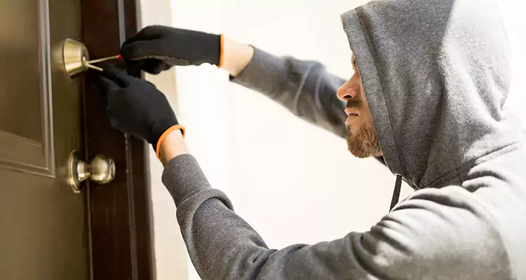 Emergency Motel Lock Repairs—Available 24/7 in Hercules, CA
