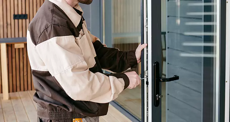 Fix Patio Screen Door Rollers in Hercules, CA