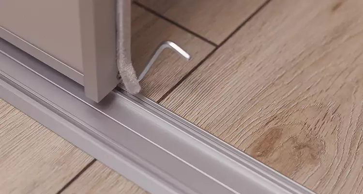 Squeaky Sliding Door Repair in Hercules, CA