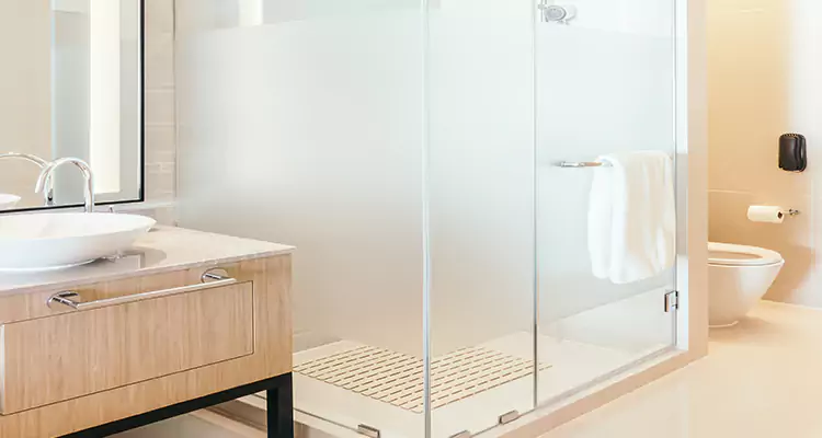 Expert Shower Door Fix and Repair in Hercules, CA